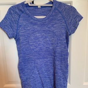 Lululemon swiftly t-shirt